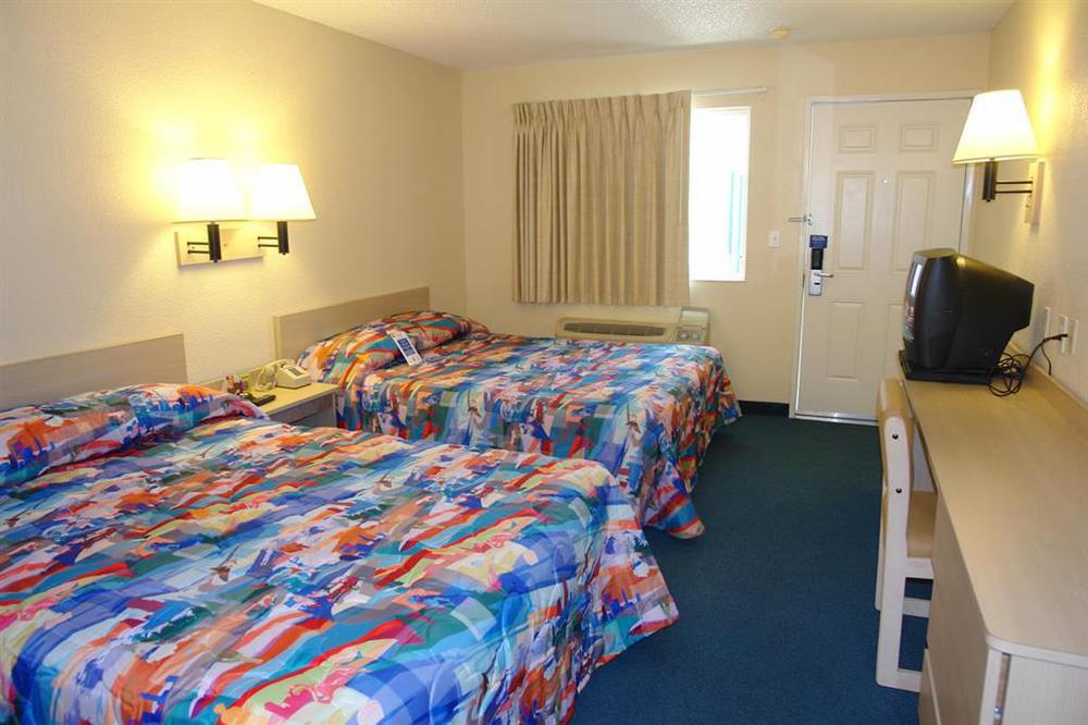 Motel 6-Rancho Mirage, Ca - Palm Springs Стая снимка